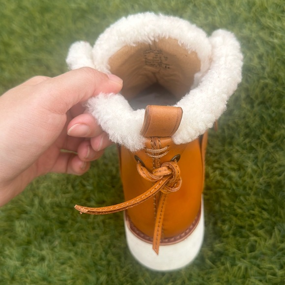 Stylish Coach Boots - Picture 4 of 7